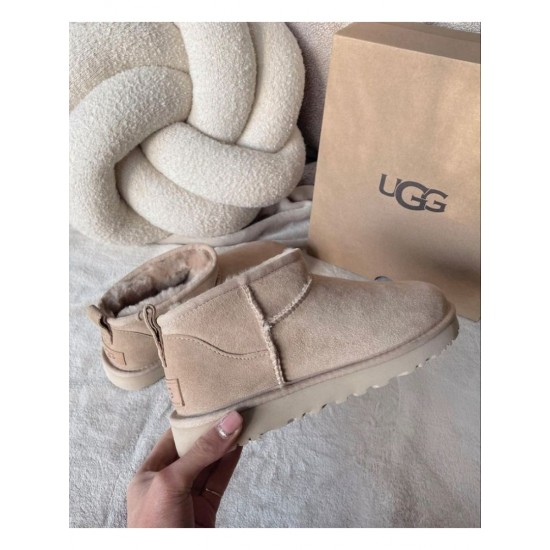 UGG ultra mini bej